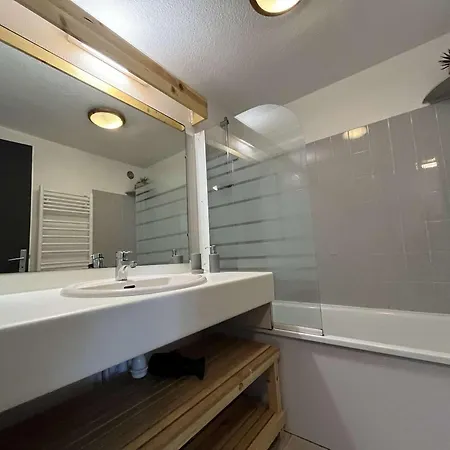 Charmant T2 Bis Avec Mezzanine, Piscine Et Proche Port - - Fr-1-246c-27 圣马丹德雷