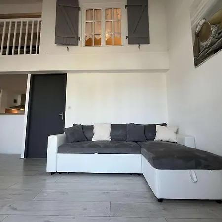Charmant T2 Bis Avec Mezzanine, Piscine Et Proche Port - - Fr-1-246c-27 公寓 *